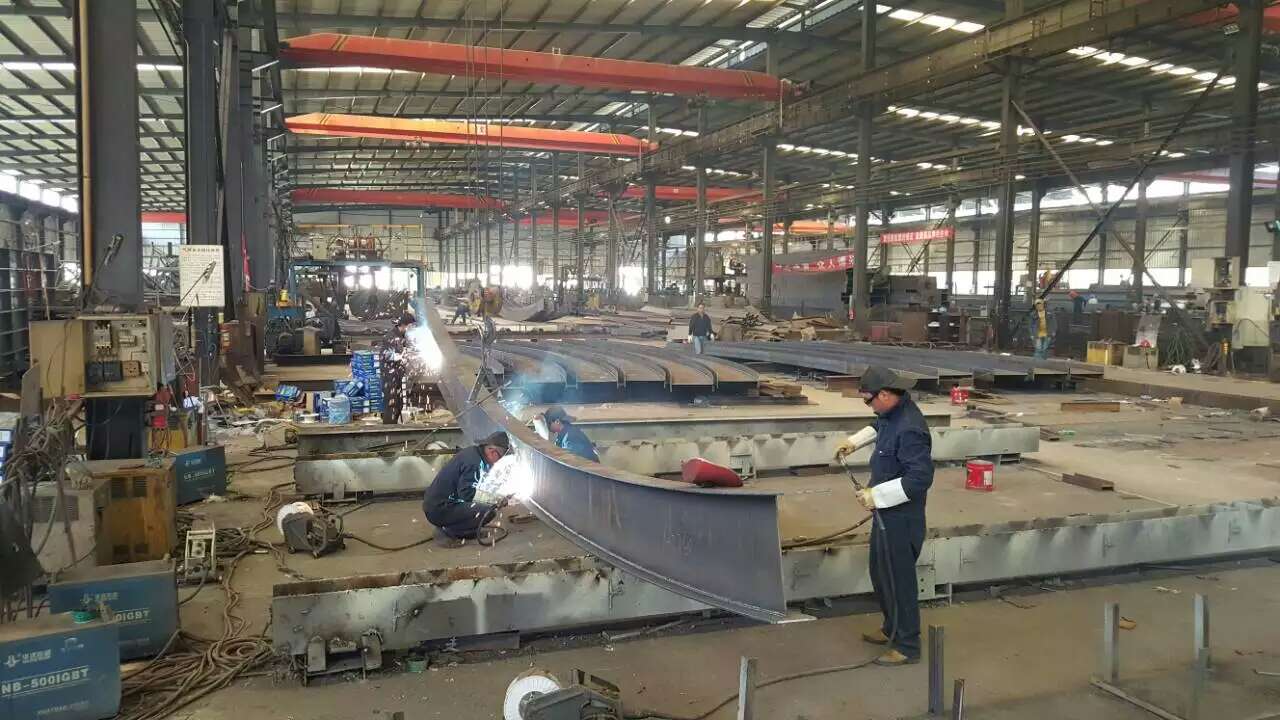 云南鋼結構加工中預防焊接變形的方法